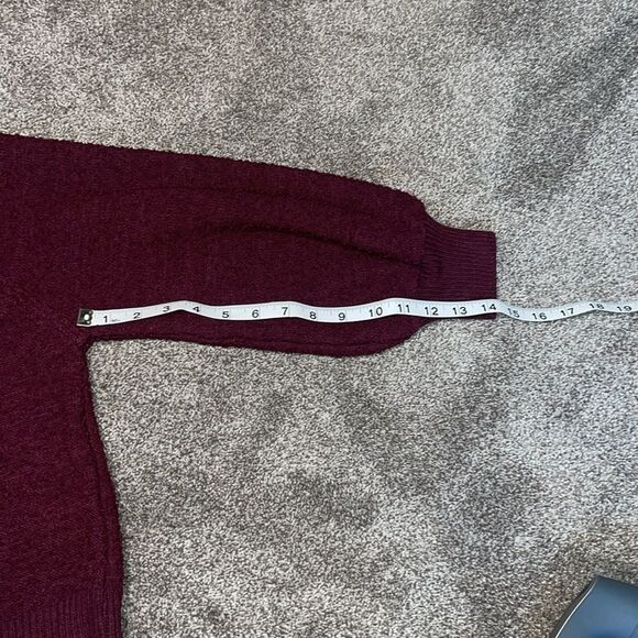Altar'd State Plum Long Sleeved Cropped Popcorn Knit Sweater Sz M/L - Picture 6 of 8